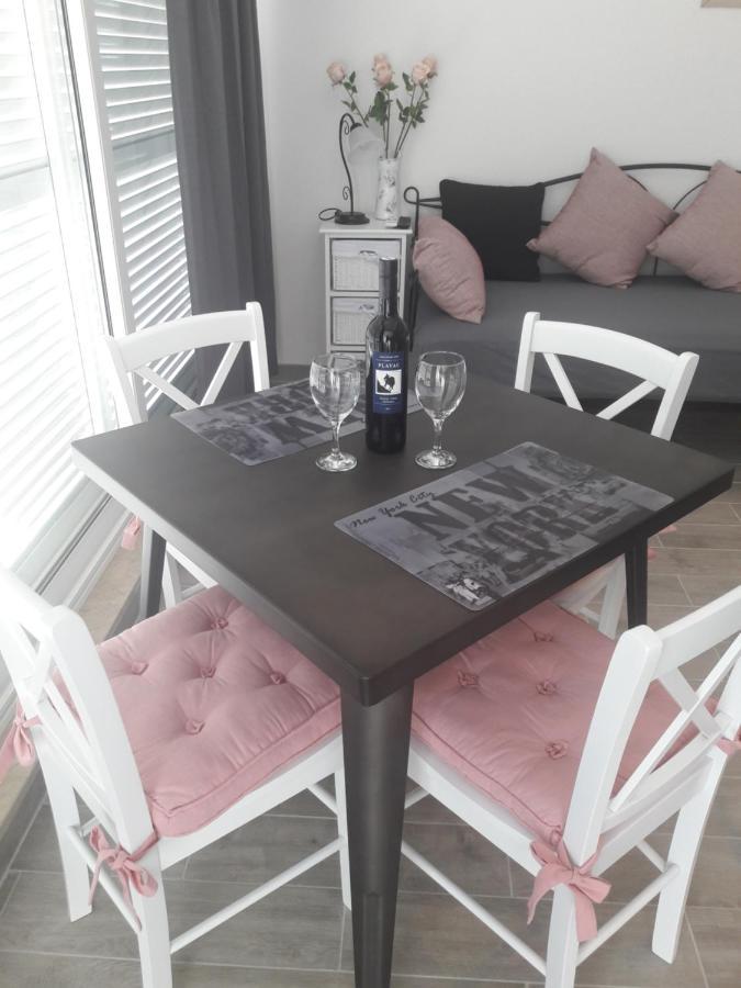 Nessa & Meli Apartment Макарска Екстериор снимка